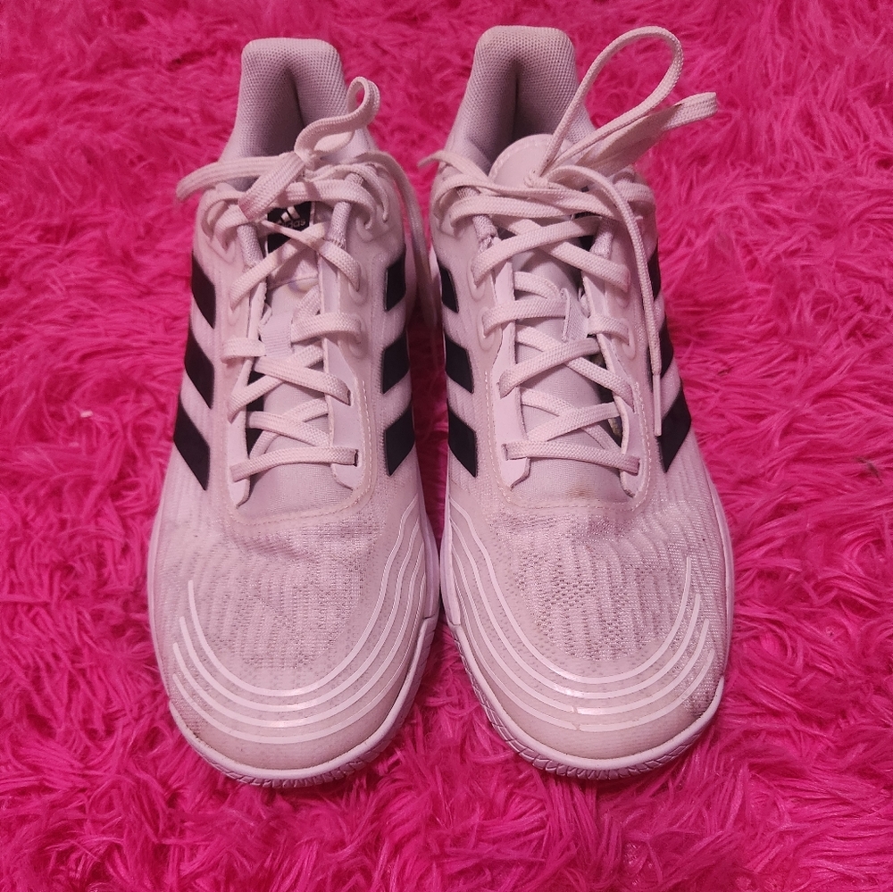 addidas womens volleyball shoes
